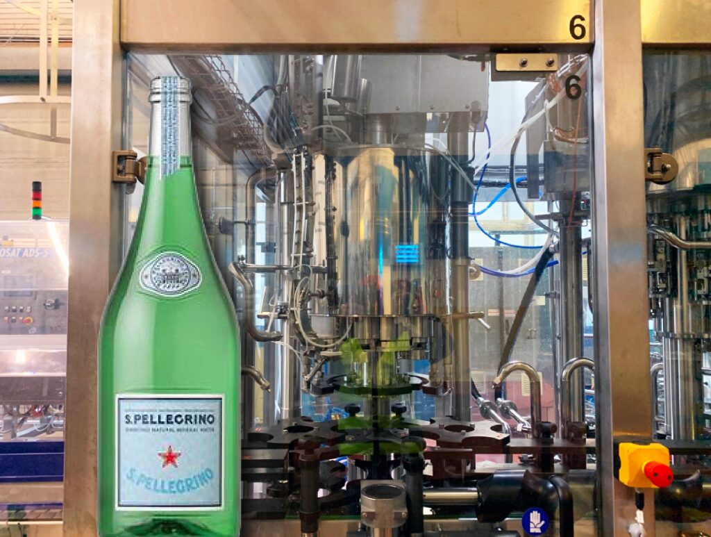 Linea di imbottigliamento MAGNUM usata e revisionata per acqua naturale e acqua frizzante, con velocità fino a 9000 bph. Scopri tutti i dettagli della linea sul sito nostro web.