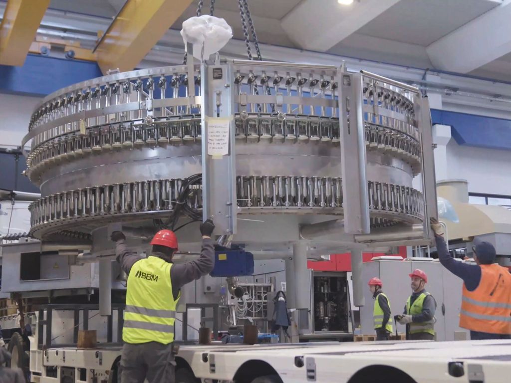 As part of a project to install two bottling lines for Acqua Fiuggi, BBM Packaging managed the exceptional transport. Watch the videos
