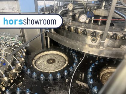 Remplisseuse Simonazzi Eurostar pour le remplissage de bouteilles en PET. Disponible immédiatement, après inspection et révision.