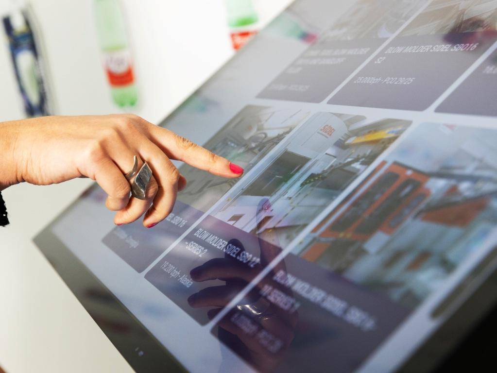 Discover the new BBM configurator: choose your used, multi-brand bottling line in just a few clicks. Try it now