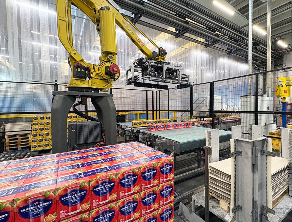 Depallettizzatore OCME Pegasus: soluzione robotizzata per depallettizzare scatole wrap-around con precisione e flessibilità. In vendita anche usato e revisionato, con ricambi compatibili