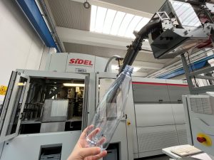 Venduta: soffiatrice SIDEL revisionata 100% garantita. Contattaci ora per soluzioni su misura e spedizioni in tutto il mondo