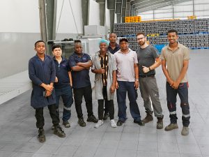 Scopri la storia di Dario Baldaccini, tecnico trasfertista BBM: competenze, vita in cantiere, trasferte internazionali e il dietro le quinte del lavoro sulle linee di confezionamento. Leggi l’intervista completa.