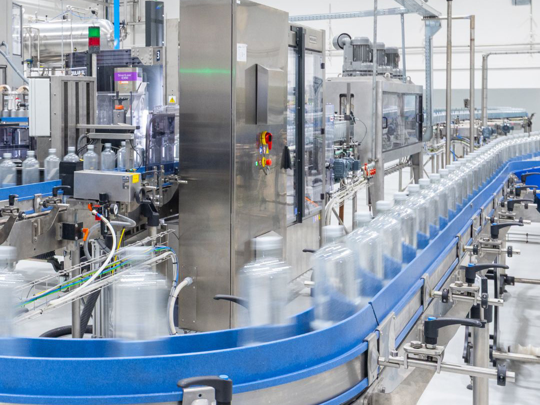 Linea di imbottigliamento e confezionamento multimarca: i migliori brand del packaging in un'unica soluzione