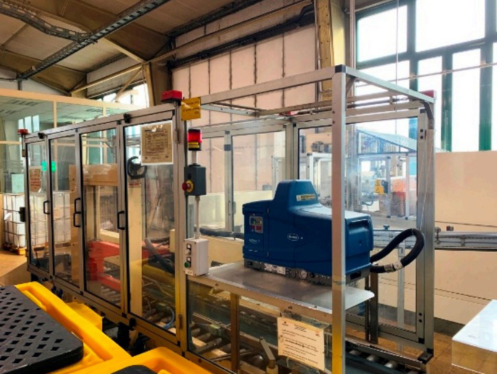 Chiudicartoni Tecnomeccanica usata e revisionata da BBM Packaging, pronta per il confezionamento di scatole americane