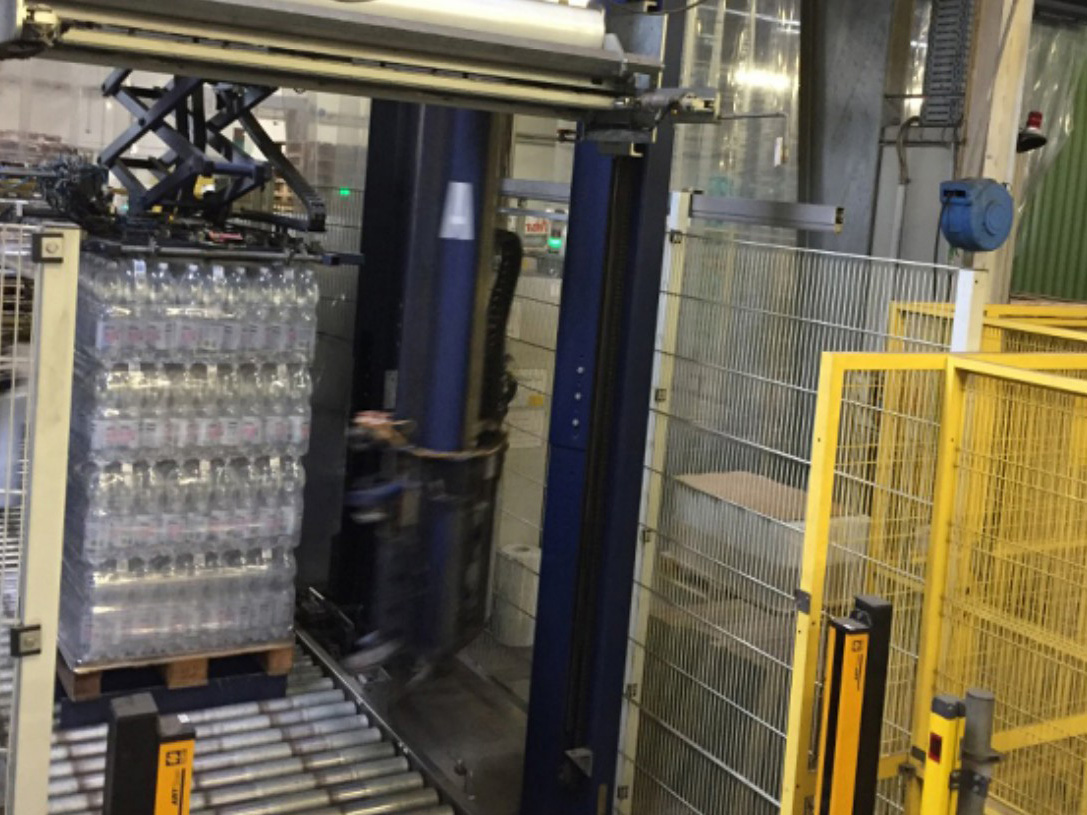 Macchina confezionatrice STREMA usata e revisionata fornita da BBM Packaging, pronta per linee produttive industriali.